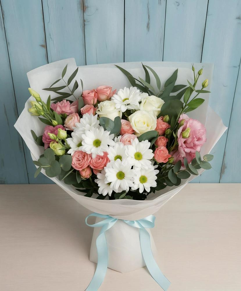 Букет цветов из: Розы, Лизиантусы и Хризантемы в Томмоте