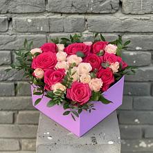 Цветочная композиция из Розы в коробке в Томмоте