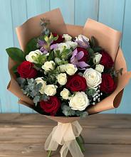 Букет цветов из:  Розы и Альстромерии в Томмоте