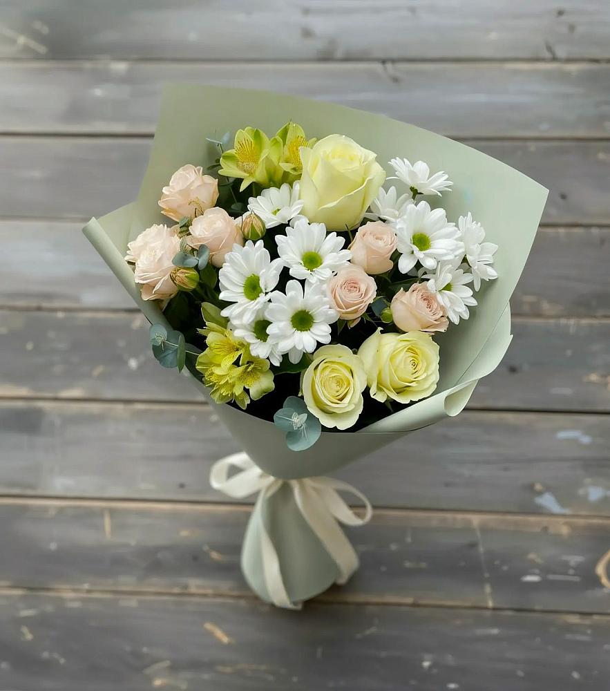 Букет цветов из: Альстромерии, Розы и Хризантемы в Томмоте