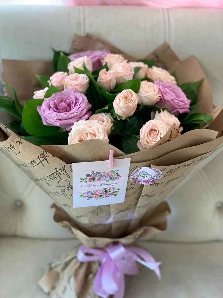 Букет цветов из: Розы в Томмоте