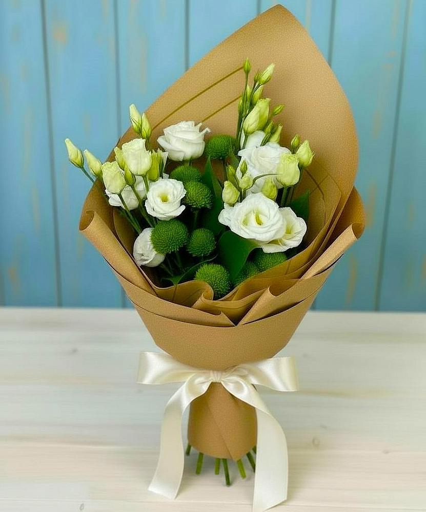 Букет цветов из: Хризантемы и Лизиантусы в Томмоте