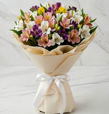 Букет цветов из:  Альстромерии в Томмоте