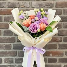 Букет цветов из:  Лизиантусы и Розы #REPLACE_PRED# Томмоте