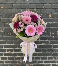 Букет цветов из:  Герберы и Хризантемы в Томмоте