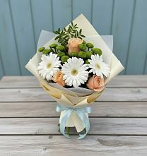 Букет цветов из:  Герберы, Розы и Хризантемы в Томмоте