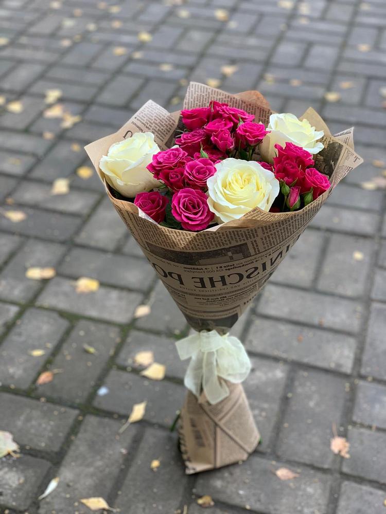 Букет цветов из: Розы в Томмоте